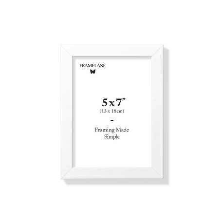 White picture frame 5x7 in, front view